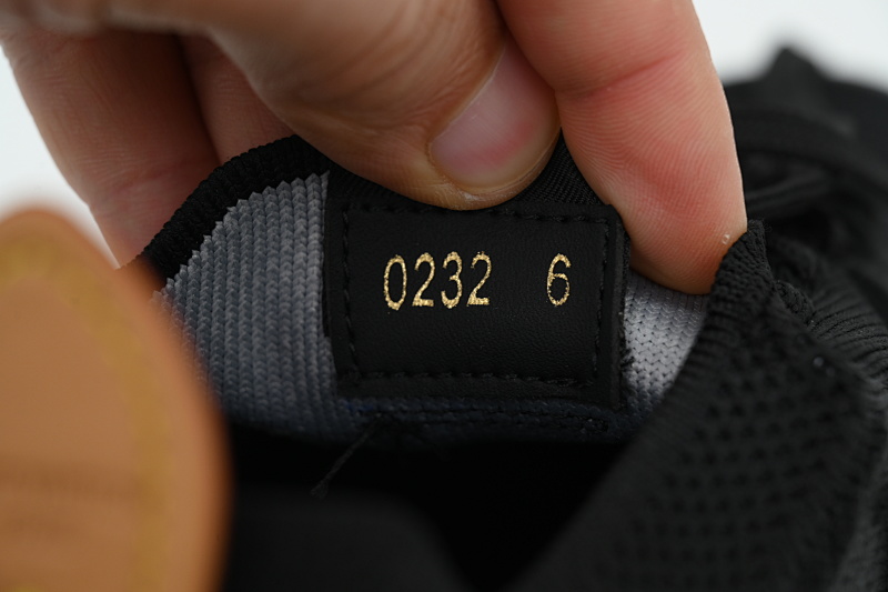 yupoo_294882_a71b5314.jpg 【CA3ET】黑白 路易威登 LV生活休闲轻跑鞋 Louis Vuitton Black And White
