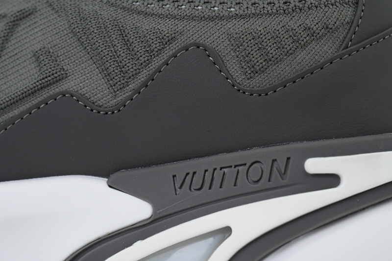 yupoo_294903_e37f633d.jpg 【CA3ET】灰白 路易威登 LV生活休闲轻跑鞋 Louis Vuitton Grayish White