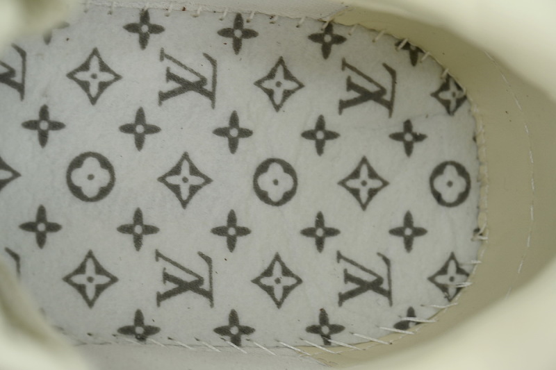 【DA0AP】咖色 路易威登 圆头系带板鞋 LOUIS VUITTON Brown