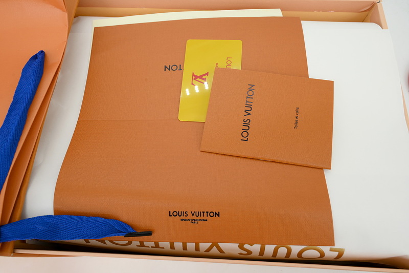 【DA0AP】咖色 路易威登 圆头系带板鞋 LOUIS VUITTON Brown