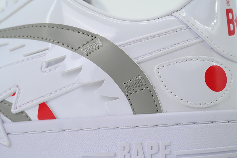 【AD1BP】沙鱼二代白色 跑量款芭比猿猴低帮板鞋 OZXSHM309911R A Bathing Ape White