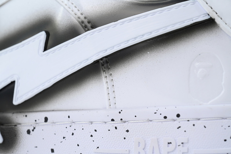 【AD1BP】白色涂鸦 跑量款芭比猿猴低帮板鞋 OZXSHM310911Q A Bathing Ape  White graffiti