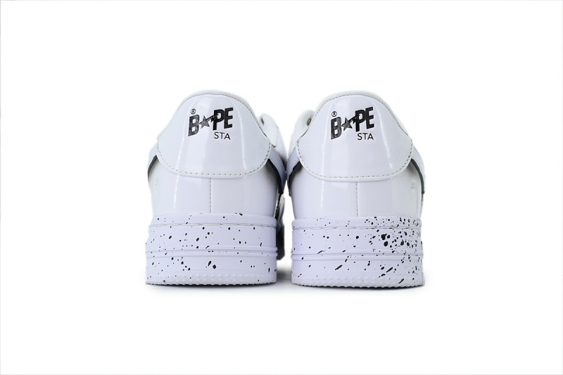 【AD1BP】白色涂鸦 跑量款芭比猿猴低帮板鞋 OZXSHM310911Q A Bathing Ape  White graffiti