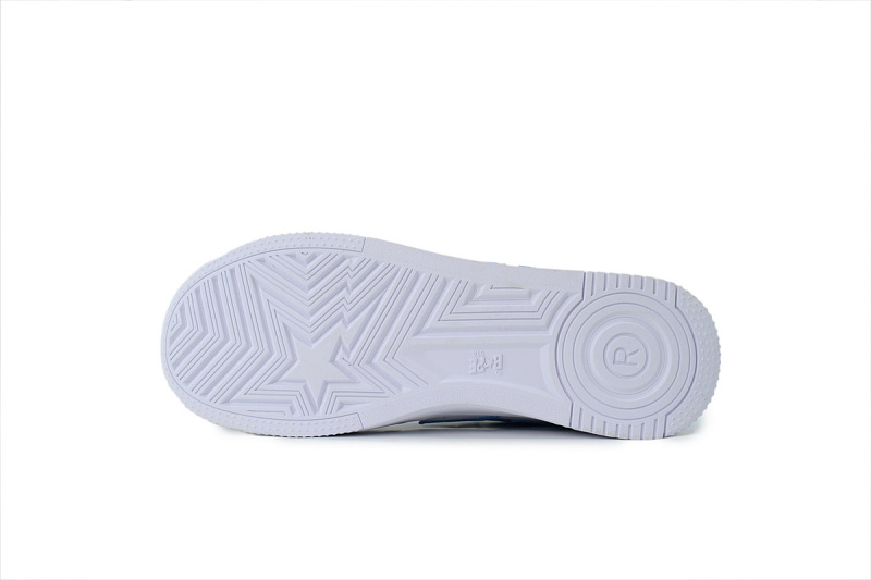 【AD1BP】蓝黑白 跑量款芭比猿猴低帮板鞋 OZXSHM 1913050 BATHING APE Blue Black White