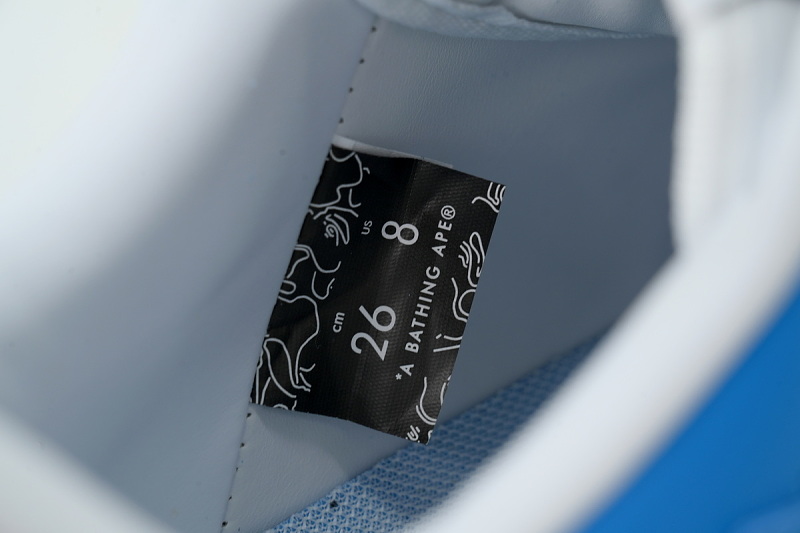 【AD1BP】蓝黑白 跑量款芭比猿猴低帮板鞋 OZXSHM 1913050 BATHING APE Blue Black White