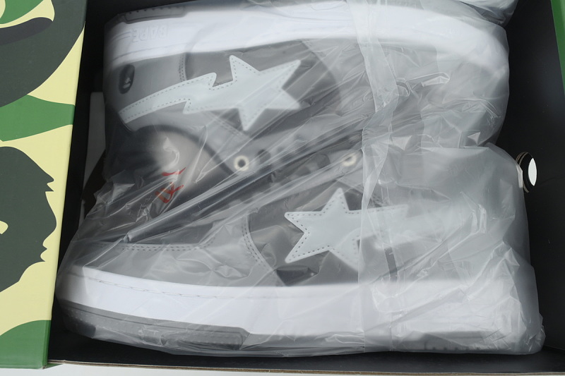 【AD1BP】碳灰黑白 跑量款芭比猿猴低帮 OXZ-SHM19-13030 BATHING APE Carbon Ash Black And White