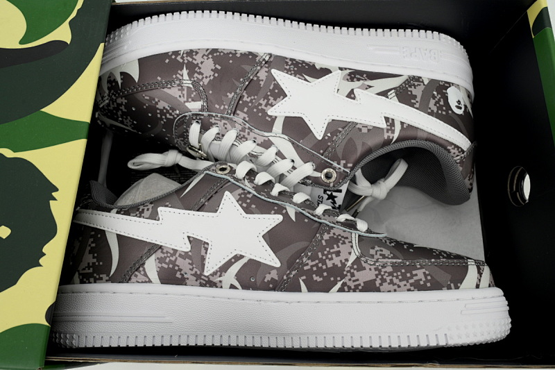 【AD1BP】深灰迷彩  跑量款芭比猿猴低帮板鞋  OZX-SHM931- 911P BATHING APE  Dark Gray Camouflage