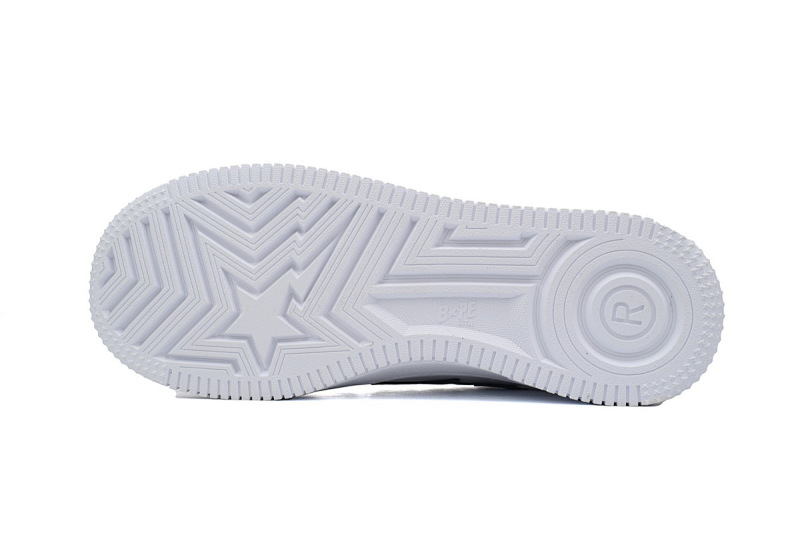 【AD1BP】白镜面黑勾 跑量款芭比猿猴低帮板鞋 OZXSHM 191 302M A BATHING APE Bape STA