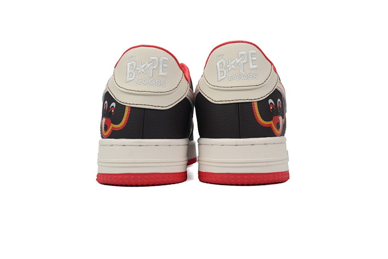 【AD1BP】熊宝宝 跑量款芭比猿猴低帮板鞋 0607FS-001 Kanye West x A BATHING APE BapeSTA