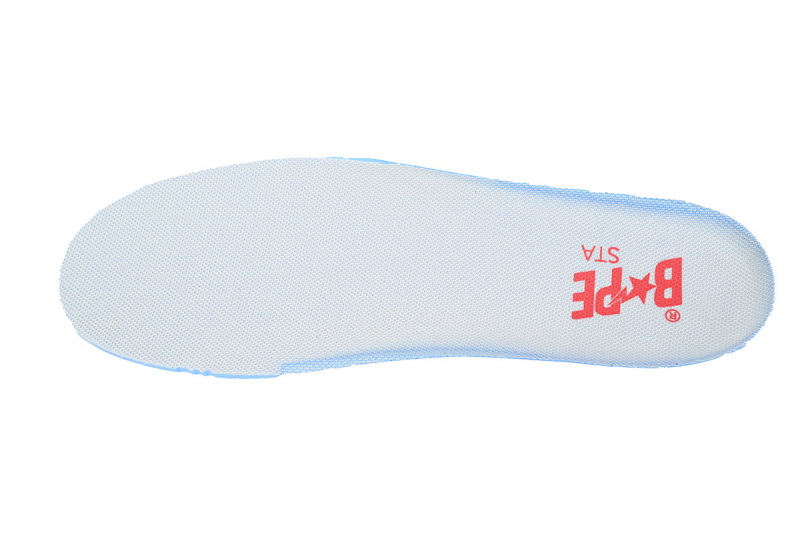 【AD1BP】熊宝宝 跑量款芭比猿猴低帮板鞋 0607FS-001 Kanye West x A BATHING APE BapeSTA