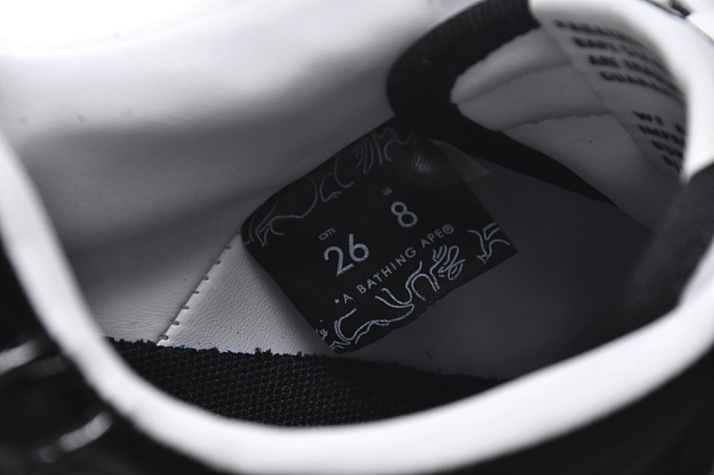 【AD1BP】白黑镜面 跑量款芭比猿猴低帮板鞋 1H70-191-001 A Bathing Ape Bape Sta Low Black White