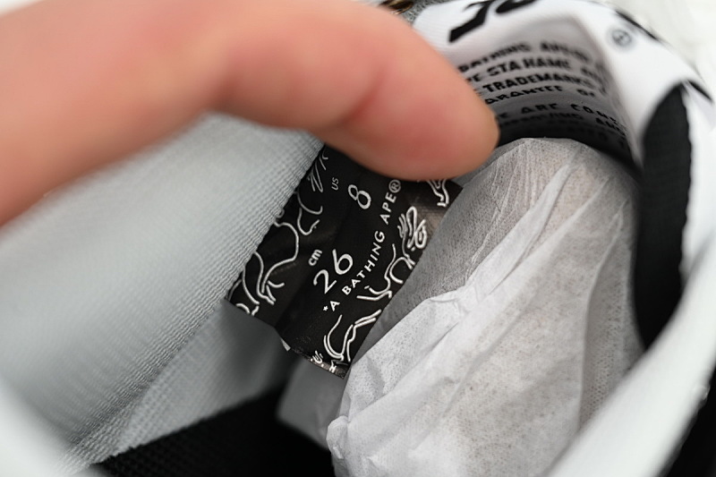 【AD1BP】黑白鲨鱼-51 跑量款芭比猿猴低帮板鞋 1H30-191-009 A Bathing Ape Bape Sta Low Black and White Shark