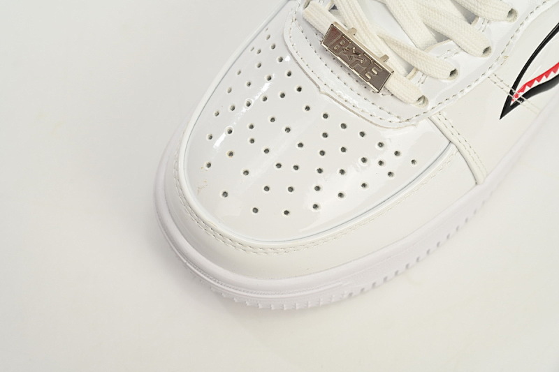 【AD1BP】白鲨鱼-46 跑量款芭比猿猴低帮板鞋 1F70-191-004 A Bathing Ape Bape Sta Low  White Shark