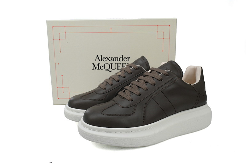 【CH1MK】新款黑白 麦昆头层皮女神专属夏季小白鞋 2024ss 新款 Alexander McQueen Sneaker Black and White