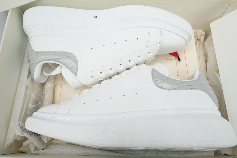 【CH1MK】灰石头纹 麦昆头层皮女神专属夏季小白鞋 Alexander McQueen Sneake White Gray