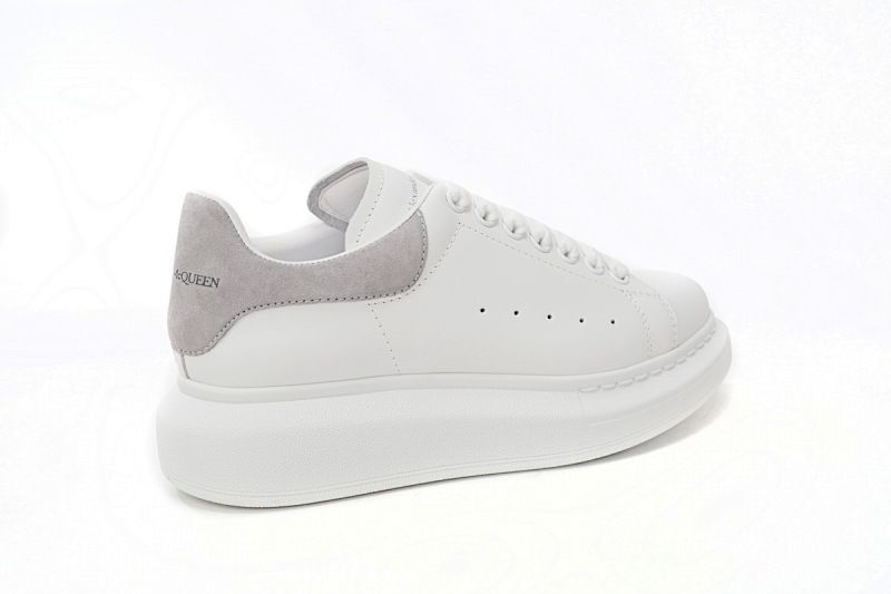 yupoo_299633_f9d7b9f6.jpg 【CH1MK】灰绒 麦昆头层皮女神专属夏季小白鞋 Alexander McQueen Sneaker Gray Velvet
