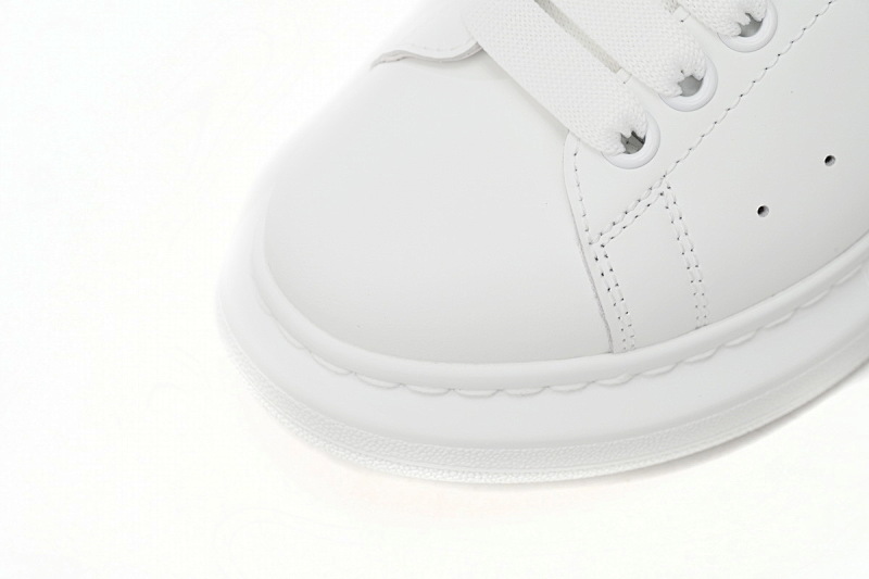 yupoo_299710_10fe0b50.jpg 【CH1AP】镭射 麦昆头层皮女神专属夏季小白鞋 Alexander McQueen Sneaker Laser