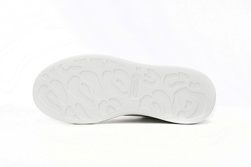 yupoo_299710_4cb23374.jpg 【CH1AP】镭射 麦昆头层皮女神专属夏季小白鞋 Alexander McQueen Sneaker Laser