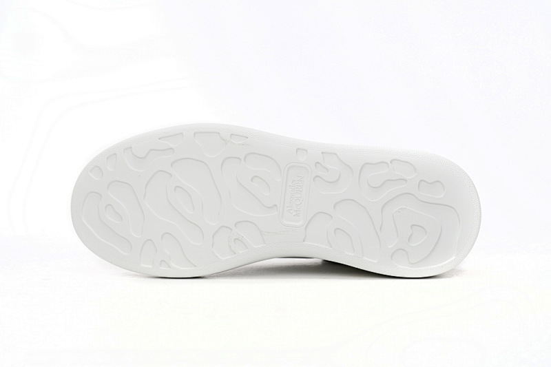 【CH1AP】黑胶 麦昆头层皮女神专属夏季小白鞋 Alexander McQueen Sneaker Vinyl