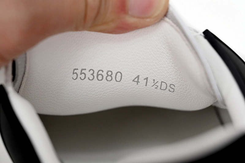 【CH1AP】黑胶 麦昆头层皮女神专属夏季小白鞋 Alexander McQueen Sneaker Vinyl