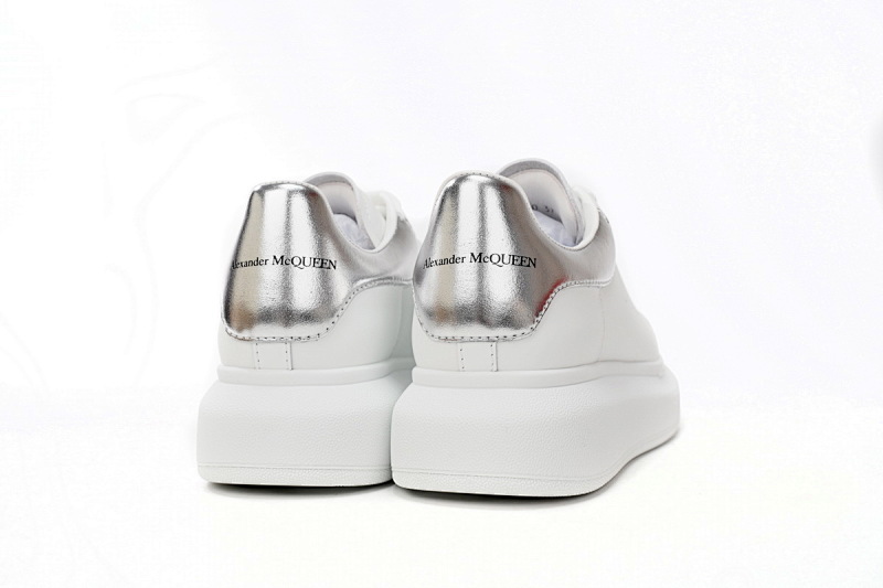 【CH1AP】银尾 麦昆头层皮女神专属夏季小白鞋 Alexander McQueen Sneaker Silver Tail