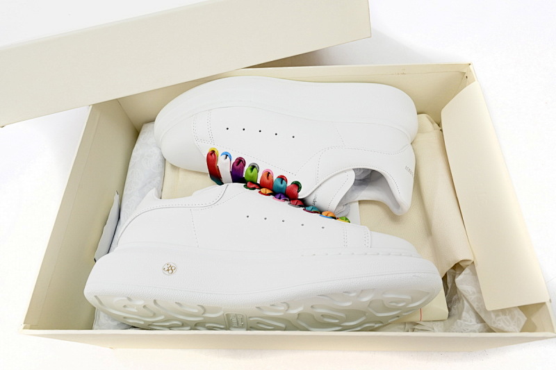 yupoo_299934_0eb4d7a5.jpg 【CH1AP】彩带 麦昆头层皮女神专属夏季小白鞋 Alexander McQueen Sneaker Colored Ribbon