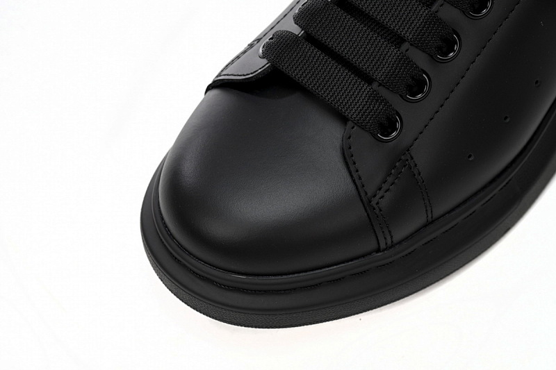 【CH1AP】全黑 麦昆头层皮女神专属夏季小白鞋 Alexander McQueen Sneaker Black