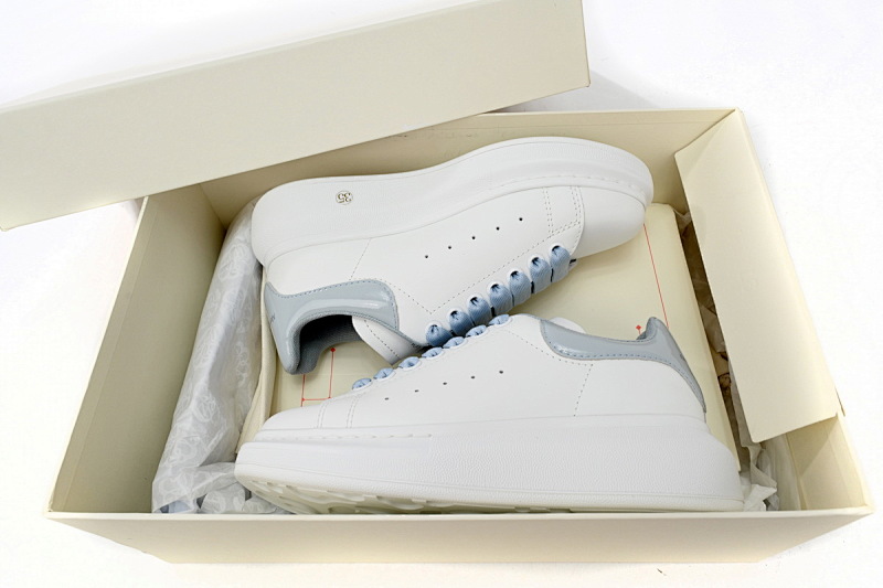 yupoo_300012_b05e0f47.jpg 【CH1AP】果冻蓝 麦昆头层皮女神专属夏季小白鞋 Alexander McQueen Sneake Jelly Ashr