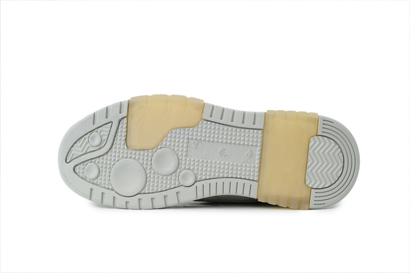 【CP0MI】浅灰做旧 OFFWHITE低帮运动鞋 OMIA189F 22LEA 0120101 Off-White Out of Office 'White'