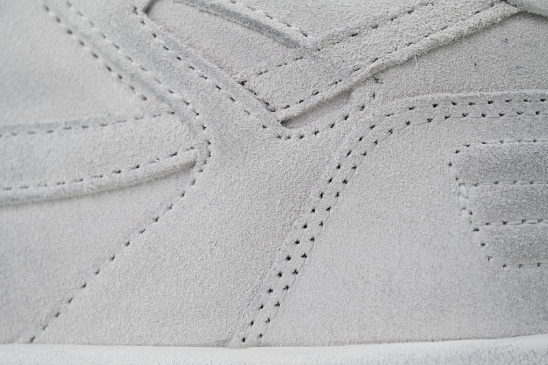 【CP0MI】浅灰做旧 OFFWHITE低帮运动鞋 OMIA189F 22LEA 0120101 Off-White Out of Office 'White'