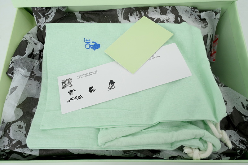 【CP0MI】浅灰做旧 OFFWHITE低帮运动鞋 OMIA189F 22LEA 0120101 Off-White Out of Office 'White'