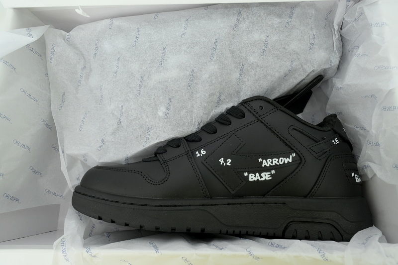 【CP0MI】黑色A OFFWHITE低帮运动鞋 OMIA189F 25LEA007 1001 FF-WHITE Out Of Black A