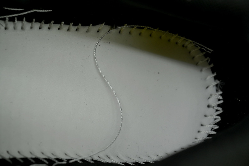 【CP0MI】黑色A OFFWHITE低帮运动鞋 OMIA189F 25LEA007 1001 FF-WHITE Out Of Black A