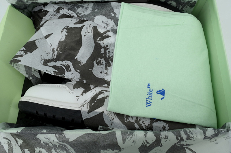 yupoo_300590_b920a4a2.jpg 【CP0MI】白色印花 OFFWHITE低帮运动鞋 OMIA189S 22LEA004 0110 FF-WHITE Out Of White Print
