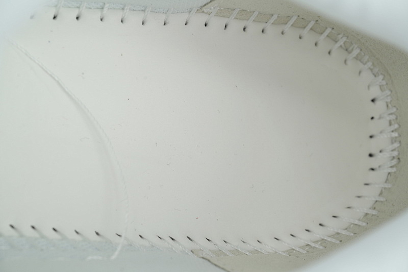 yupoo_300815_576e4907.jpg 【CP0MI】白色蓝字 OFFWHITE低帮运动鞋 OMIA189F 24LEA006 0145 FF-WHITE Out Of White and Blue Letters