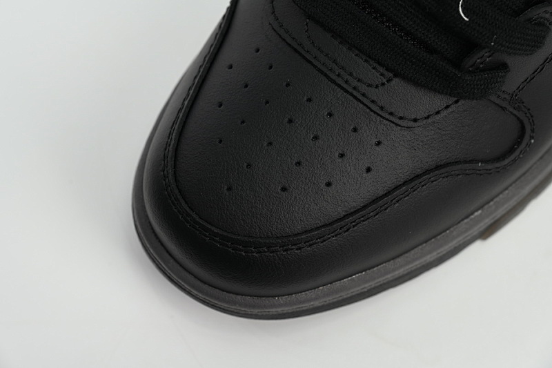 【CP0MI】黑皮白尾-50 OFFWHITE低帮运动鞋 OMIA18 9C99LEA00 41001 FF-WHITE Out Of Black Skin And White Tail