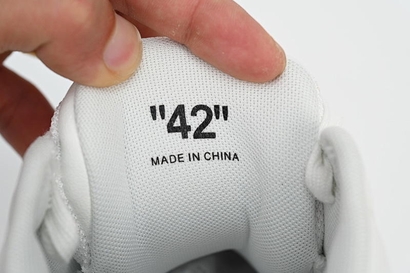 【CP0MI】米白灰-28 OFFWHITE低帮运动鞋 OMIA189 C99LEA00 30117 OFF-WHITE Out Of Office Beige Gray