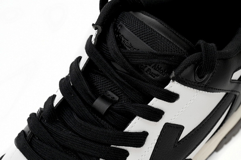【CP0MI】黑白熊猫-19 OFFWHITE低帮运动鞋 OWIA259F 21LEA001 0107 OFF-WHITE Out Of Office Black And White Pandas
