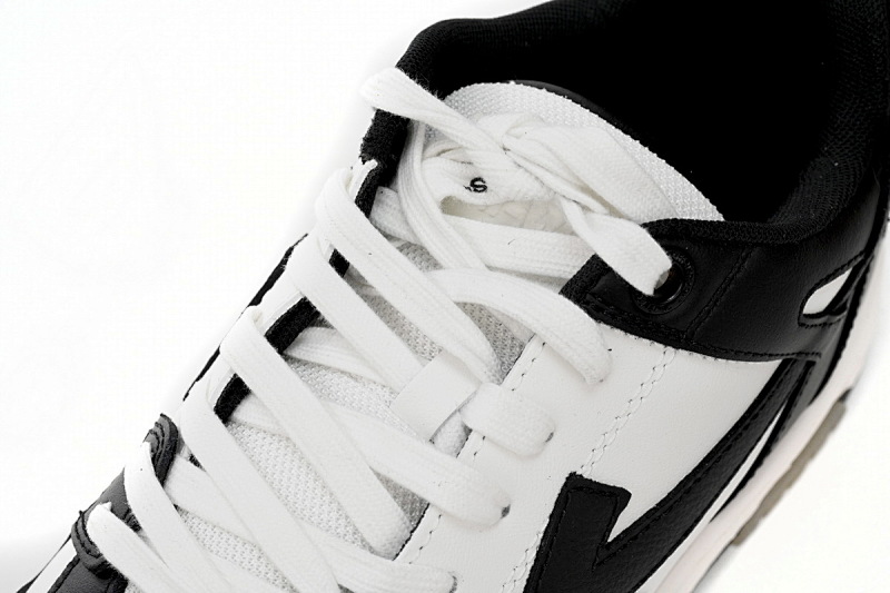 【CP0MI】黑白色-1 OFFWHITE低帮运动鞋 OMIA189 C99LEA00 11004 OFF-WHITE Out Of Office Black And White