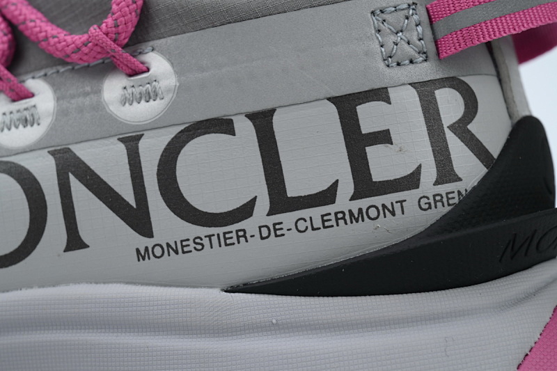 【DA3LJ】灰粉-86 盟可睐 户外运动着山系 I209B4 M000 80 M3457P94 Moncler Grey Pink