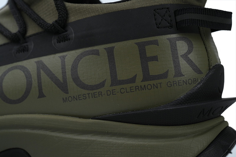 【DA3LJ】橄榄绿-84 盟可睐 户外运动着山系 J109A4 M000 90 M3457241 Moncler Olive Green
