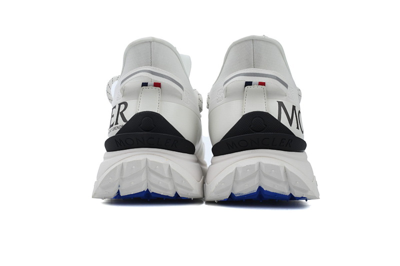 【DA3LJ】字母白黑-81 盟可睐 户外运动着山系 I209A4 M002 40 M3457001 Moncler White Black