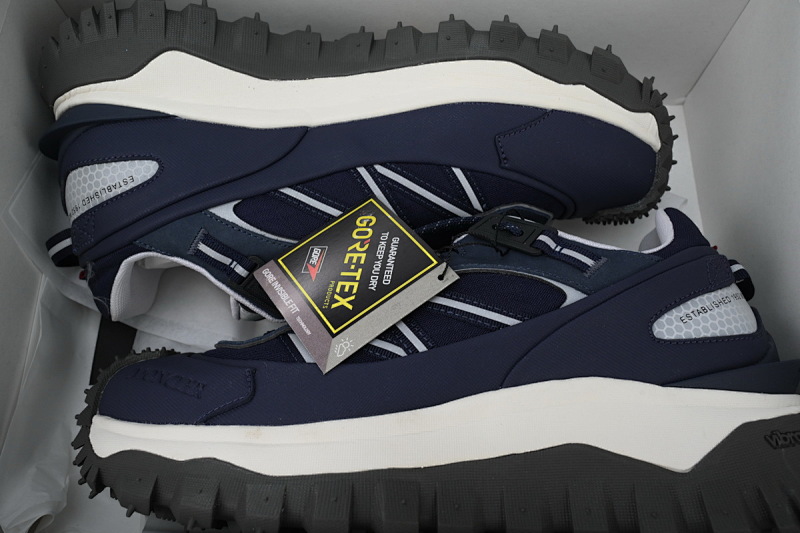 【DA3LJ】深蓝-41 盟可睐 户外运动着山系 J109A4 M00110 M424877B Moncler Navy Blue