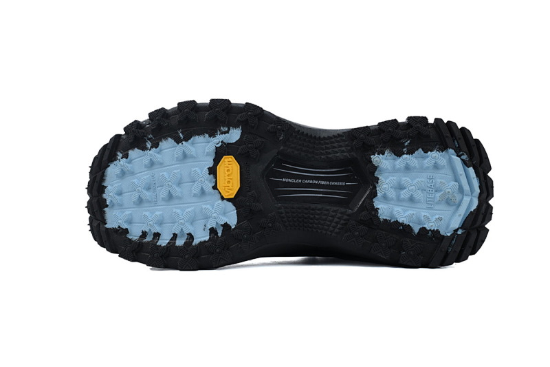【DA3LJ】碳黑-80 盟可睐 户外运动着山系 I209A4 M002 40 M3457999 Moncler Black