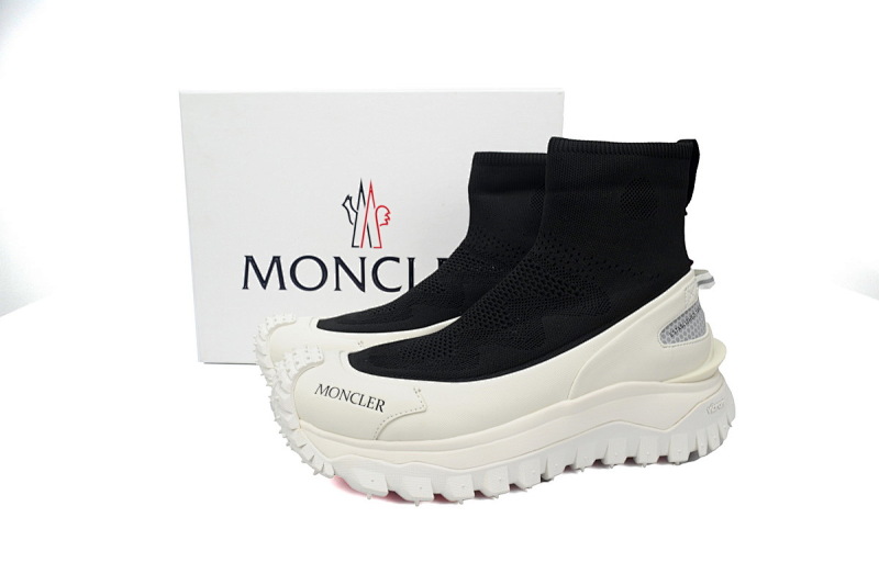 【CA3LJ】黑白 盟可睐 圆头套脚高帮户外运动着山系 J109A4M 00040 M3809 Moncler Trailgrip Leather Black And White