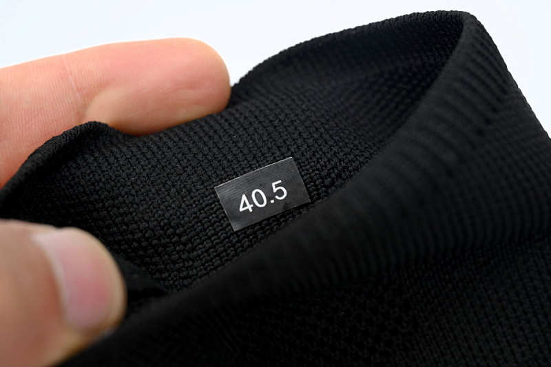 【CA3LJ】黑白 盟可睐 圆头套脚高帮户外运动着山系 J109A4M 00040 M3809 Moncler Trailgrip Leather Black And White