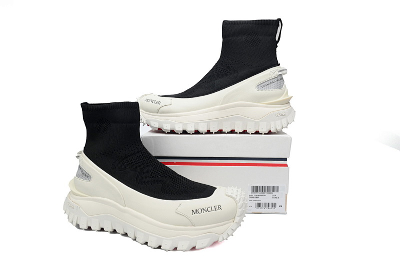 【CA3LJ】黑白 盟可睐 圆头套脚高帮户外运动着山系 J109A4M 00040 M3809 Moncler Trailgrip Leather Black And White
