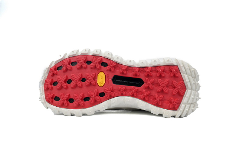 【CA3LJ】黑白 盟可睐 圆头套脚高帮户外运动着山系 J109A4M 00040 M3809 Moncler Trailgrip Leather Black And White