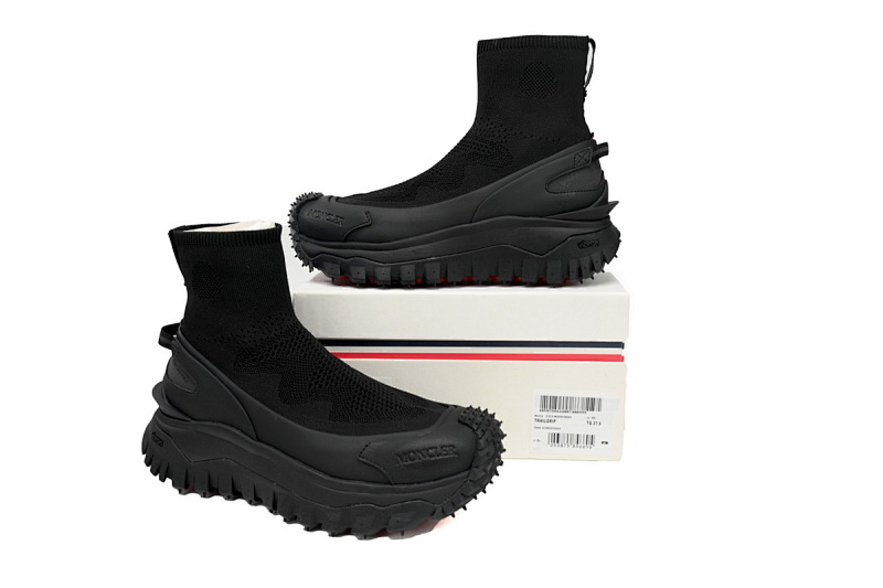 【CA1LJ】黑色 盟可睐 圆头套脚高帮户外运动着山系 J109A4M 00040M380 9999 Moncler Trailgrip Leather Black