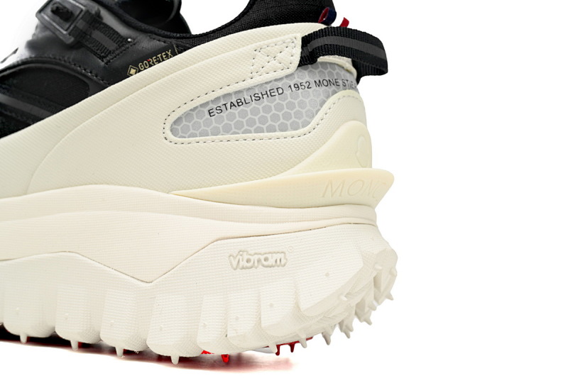 【DA3LJ】皮面黑白-38 盟可睐 户外运动着山系 I209B 4M00230 M2058 Moncler Trailgrip  Leather Black And White